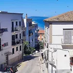 Domus Enea Apartamento *