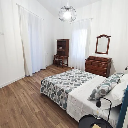 Domus Enea * Rodi Garganico