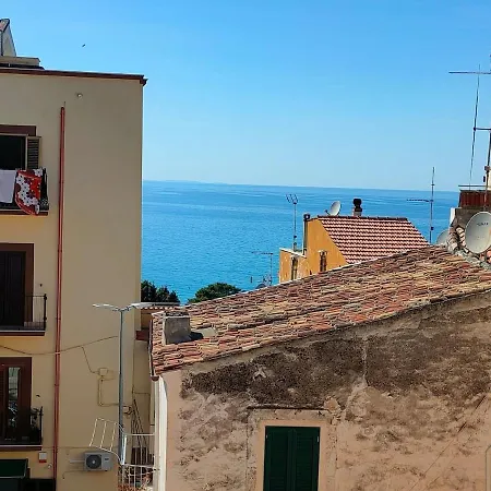 Domus Enea Apartment